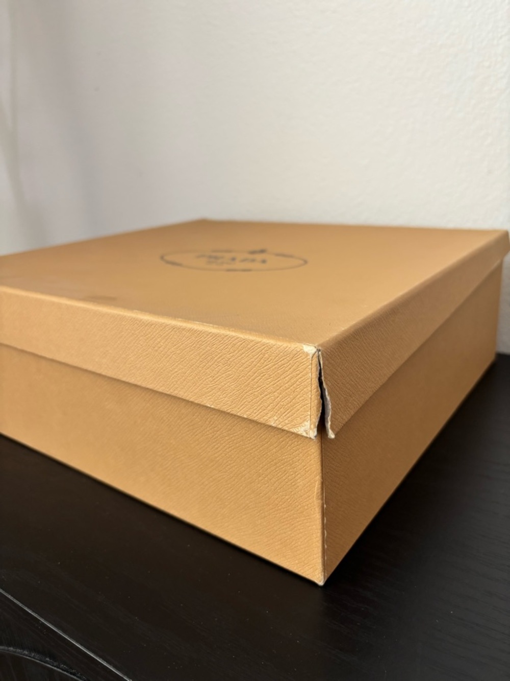 Prada Gift Storage Box + Tissue - Picture 4 of 6